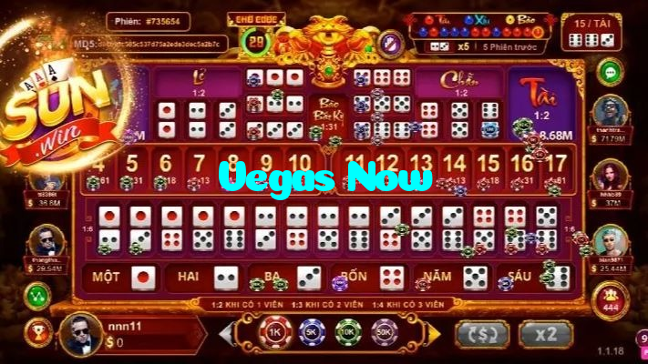 Vegas Now casino presented on mobile device in Pakistan with slots and live games